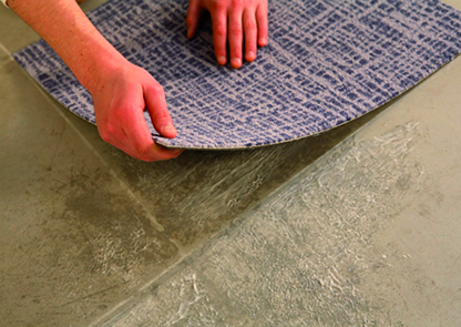 schoorsteen Monarchie desinfecteren Home - Hoe plaats ik tapijttegels in een monolietpatroon? - Pose | Balsan NL