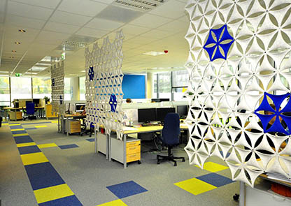Adviezen kiezen Office gekleurde tapijttegels open space